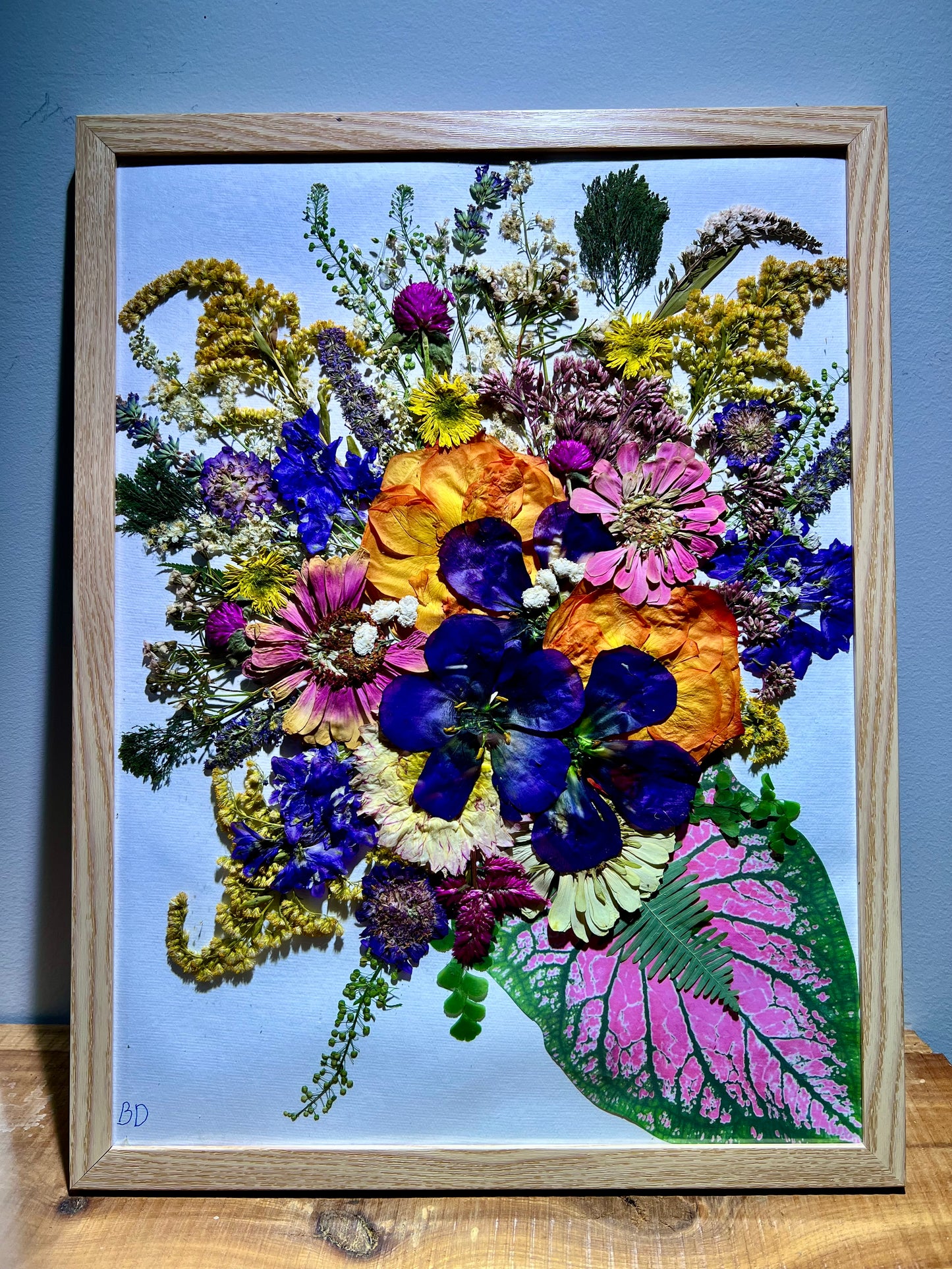 Blooming spectrum bouquet