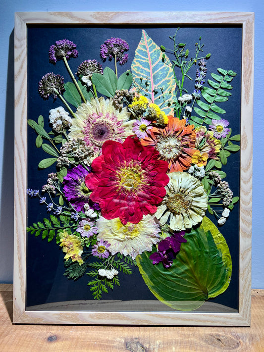 Radiant dahlia bouquet