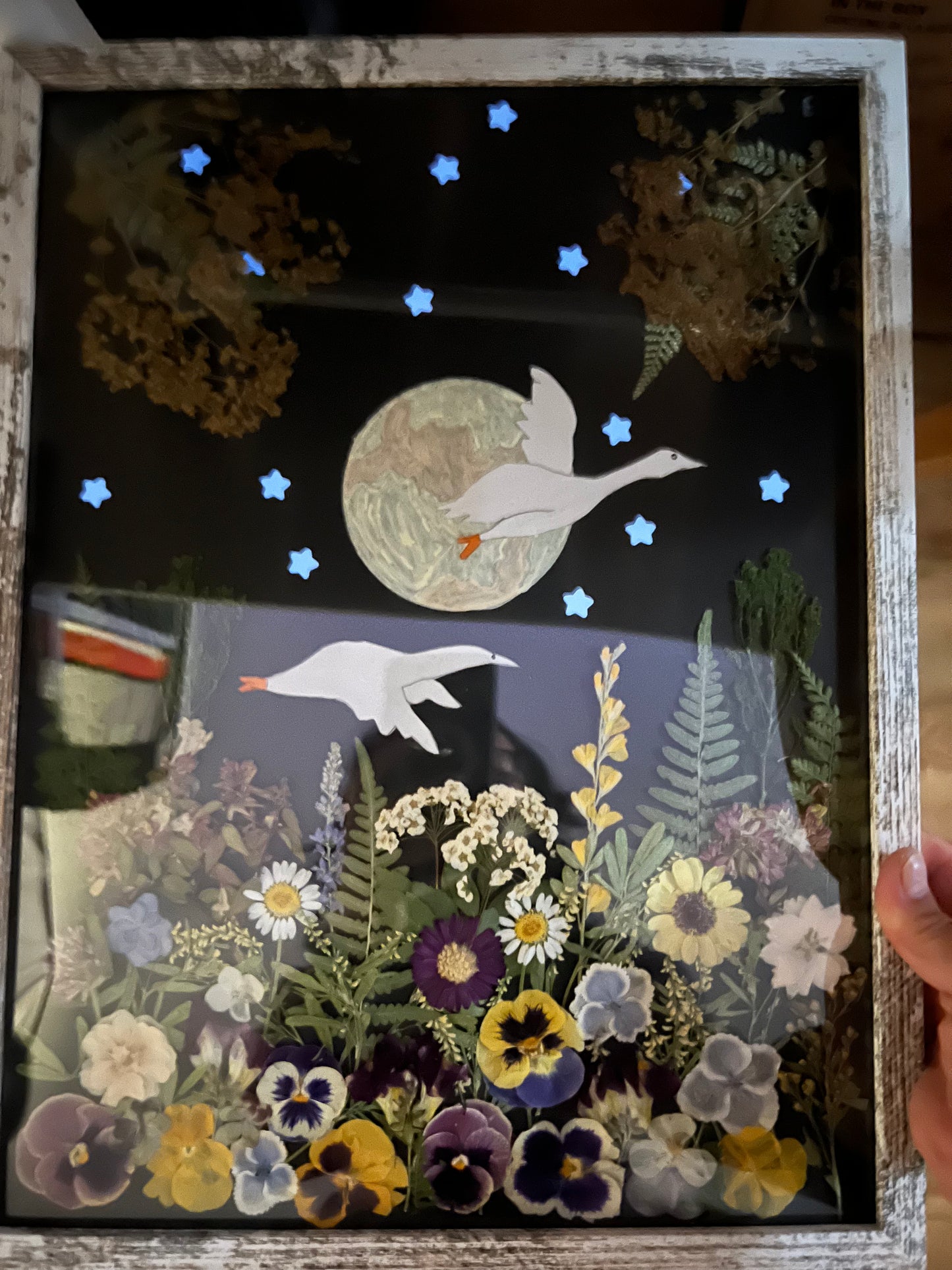 Moonlit migration